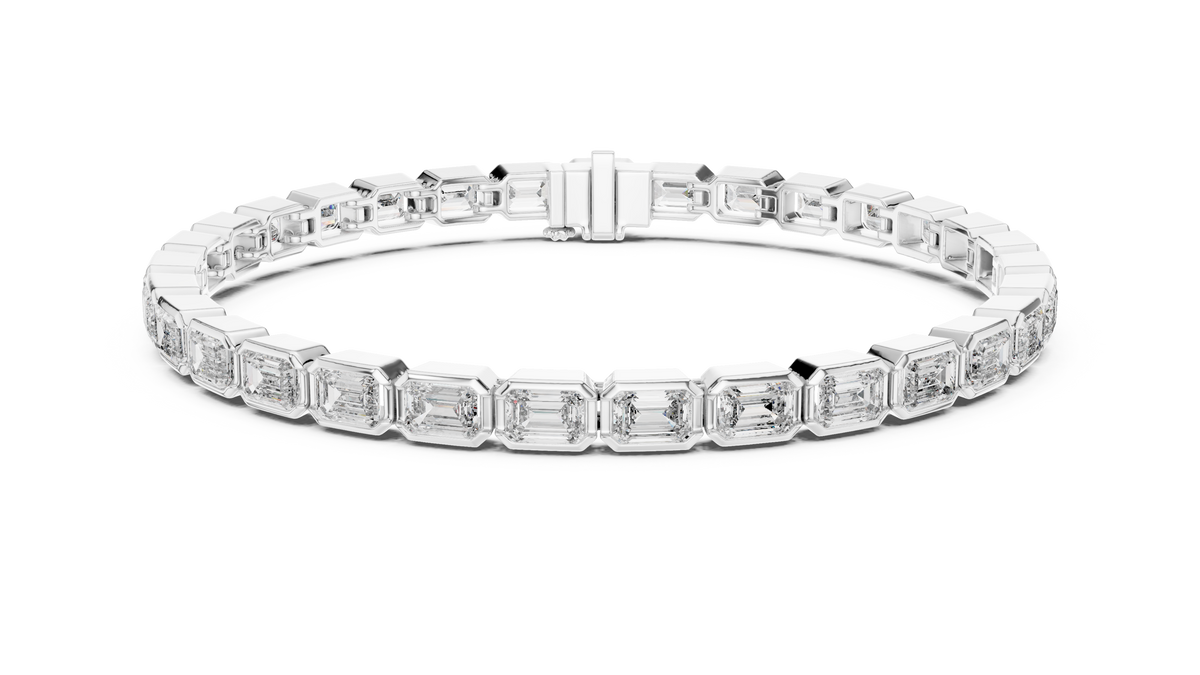 Luxury Emerald-Cut Lab-Grown Diamond Tennis Bracelet in 14K Gold