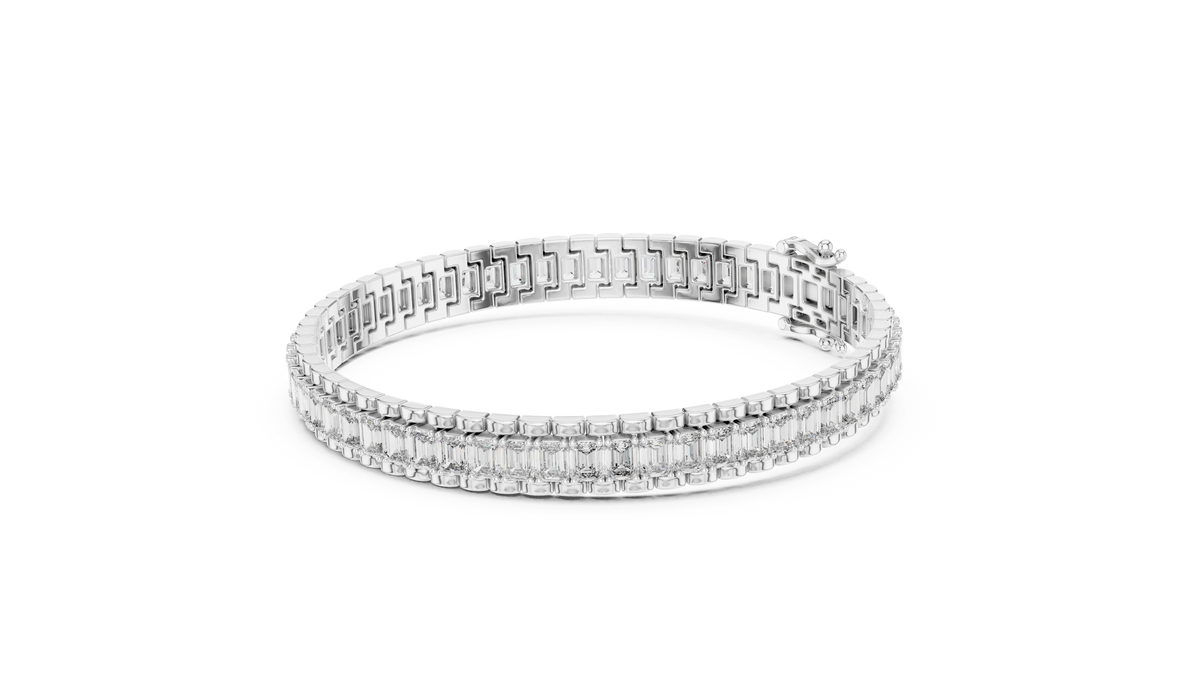Luxury Emerald Cut Diamond Tennis Bracelet in 14K Gold