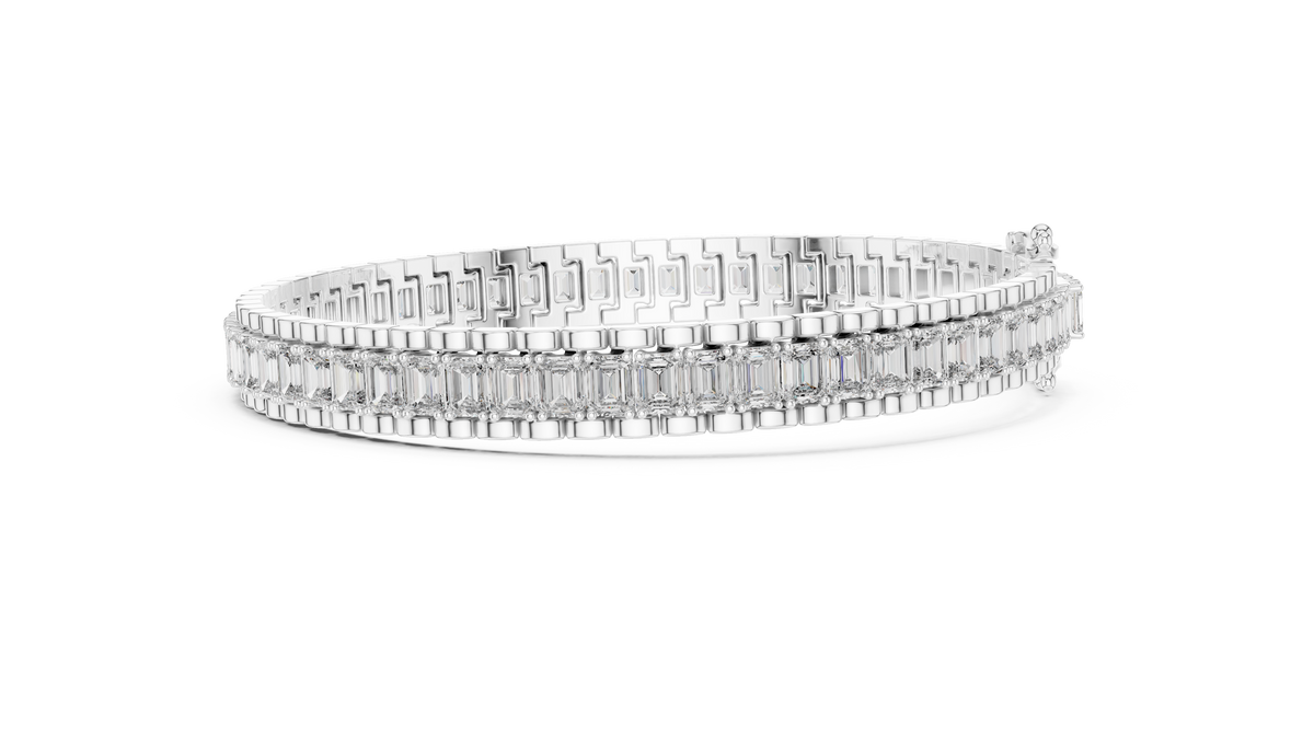 Luxury Emerald Cut Diamond Tennis Bracelet in 14K Gold