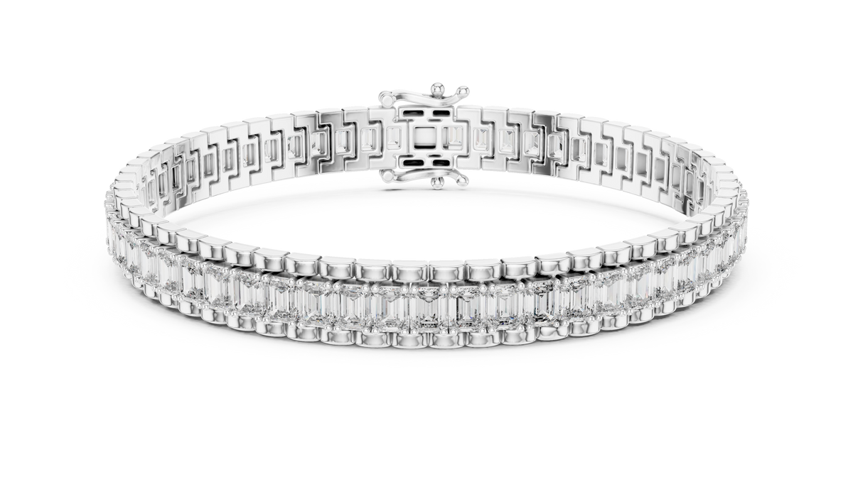 Luxury Emerald Cut Diamond Tennis Bracelet in 14K Gold