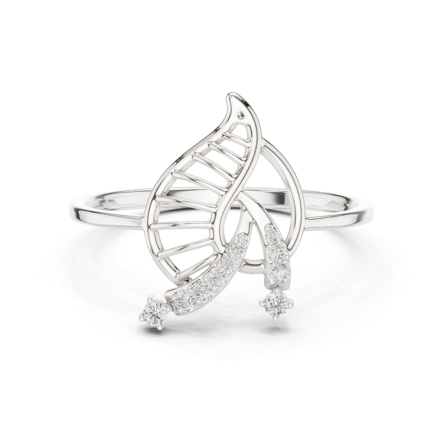 Leaf Motif Diamond Ring in 18K Gold Elegance