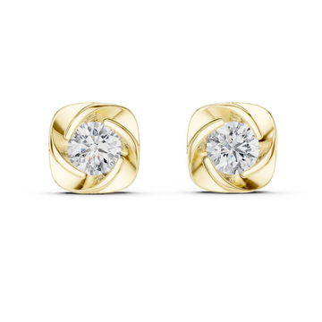 Round Brilliant Diamond Stud Earrings in 18K Gold