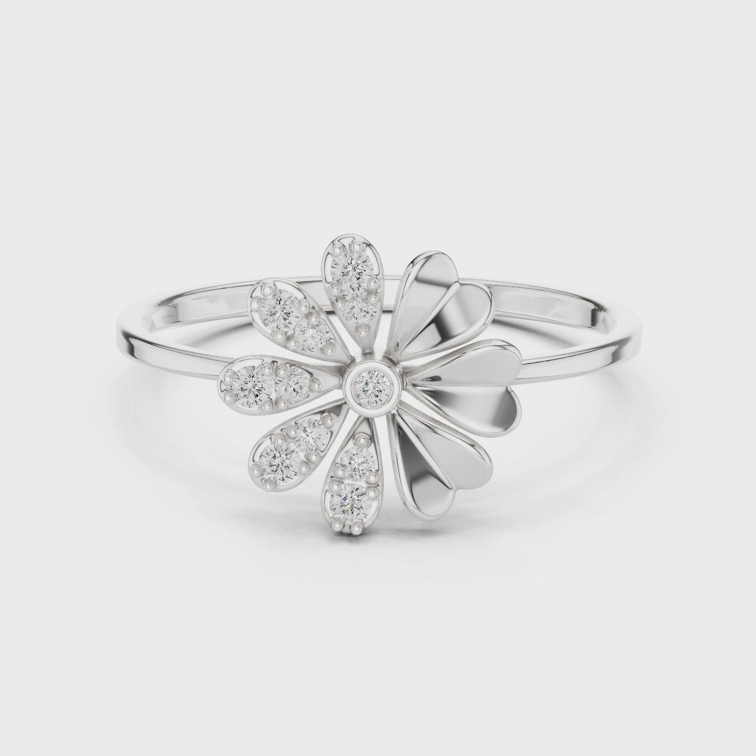 Floral Halo Diamond Ring in 18K Gold