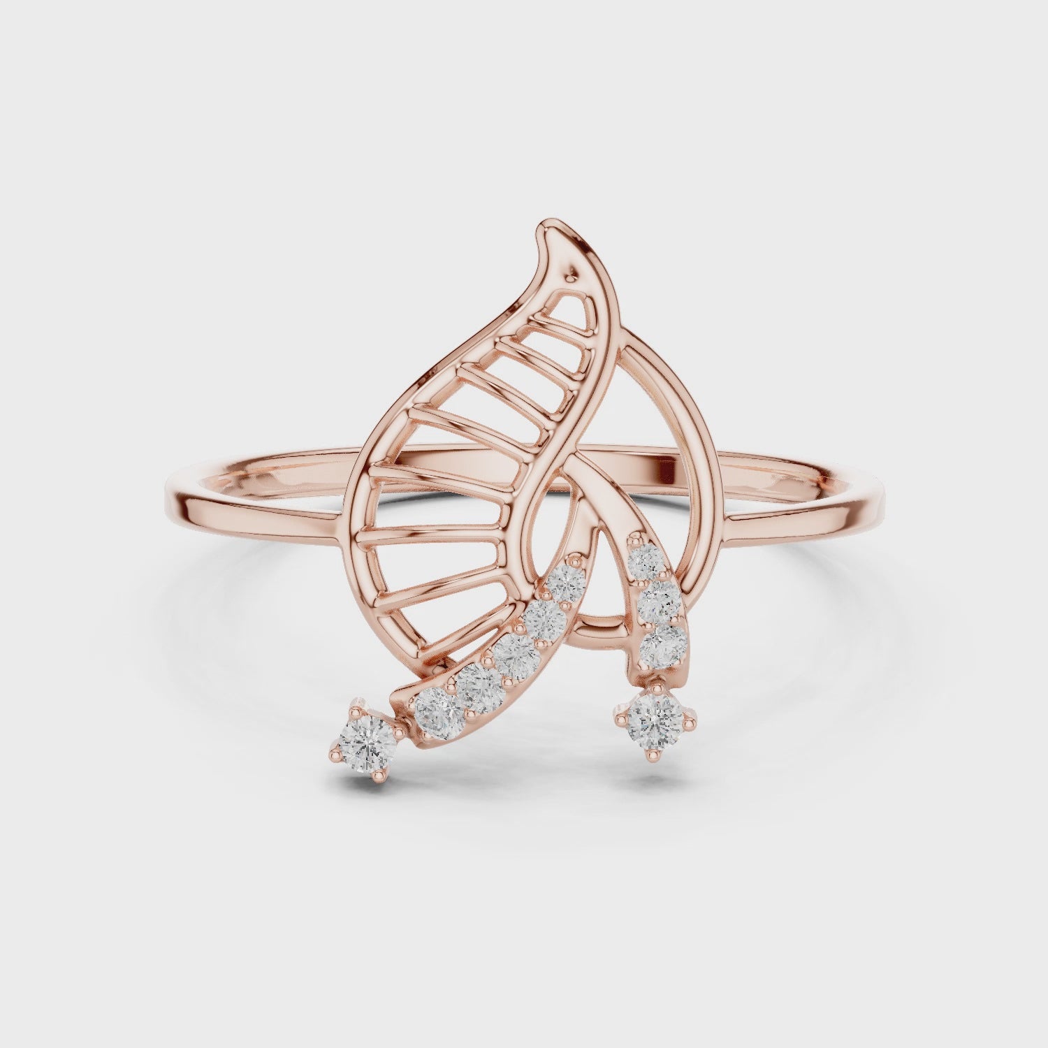 Leaf Motif Diamond Ring in 18K Gold Elegance