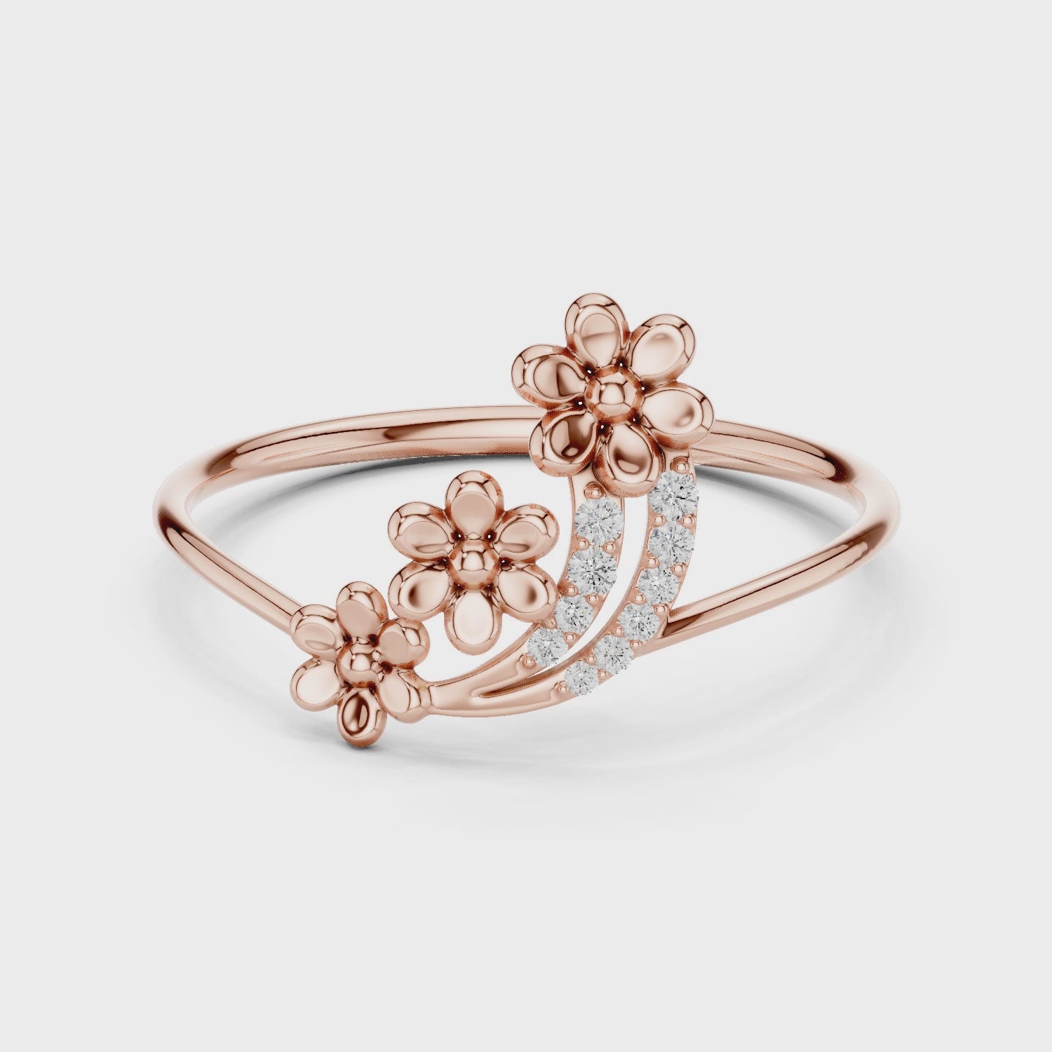 Floral Diamond Cluster Ring in 18K Gold